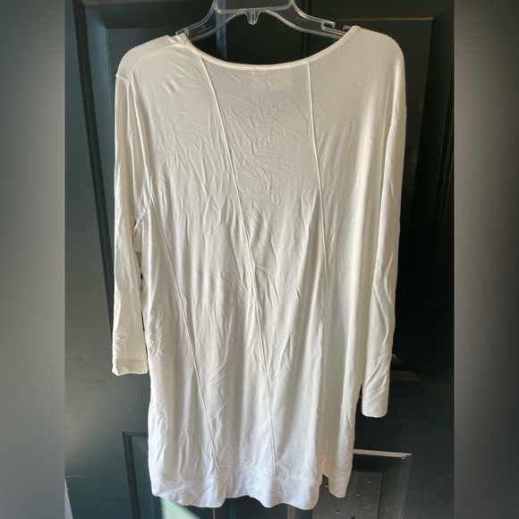 Chicos long cream top. Knit Tunic Size 3. Great shape - Picture 3 of 3
